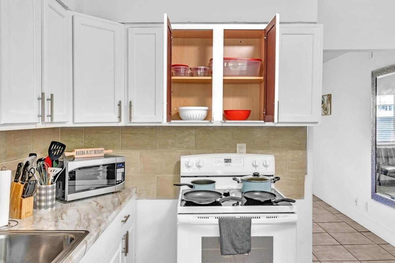 Modern 2Br Oasis Mins To Beach & Casino Db2 Dania Beach Bagian luar foto