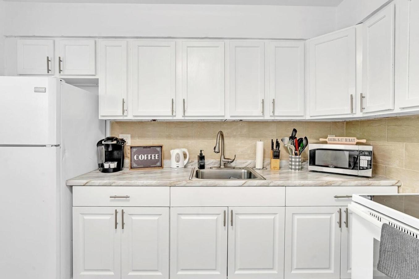 Modern 2Br Oasis Mins To Beach & Casino Db2 Dania Beach Bagian luar foto
