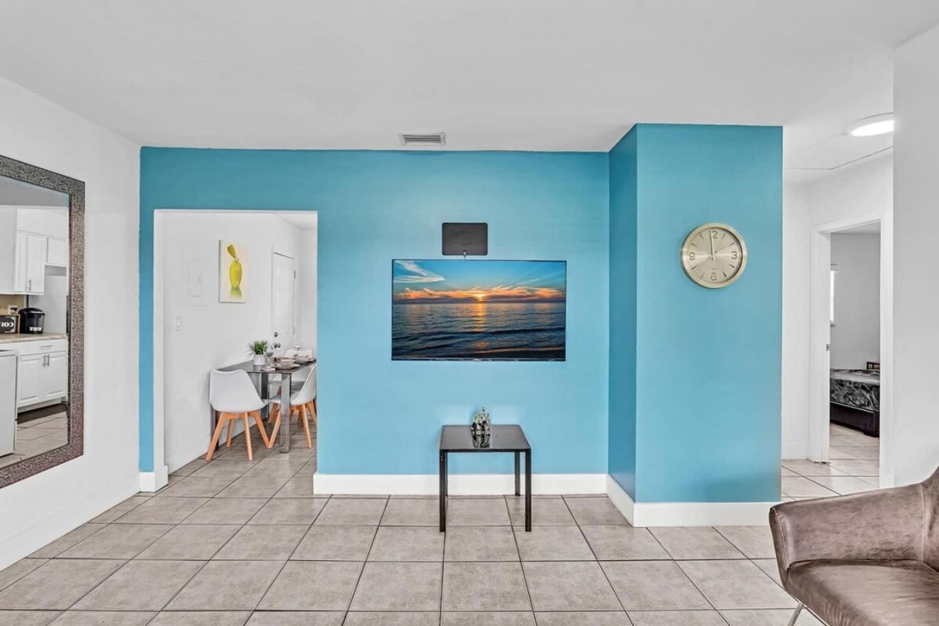 Modern 2Br Oasis Mins To Beach & Casino Db2 Dania Beach Bagian luar foto