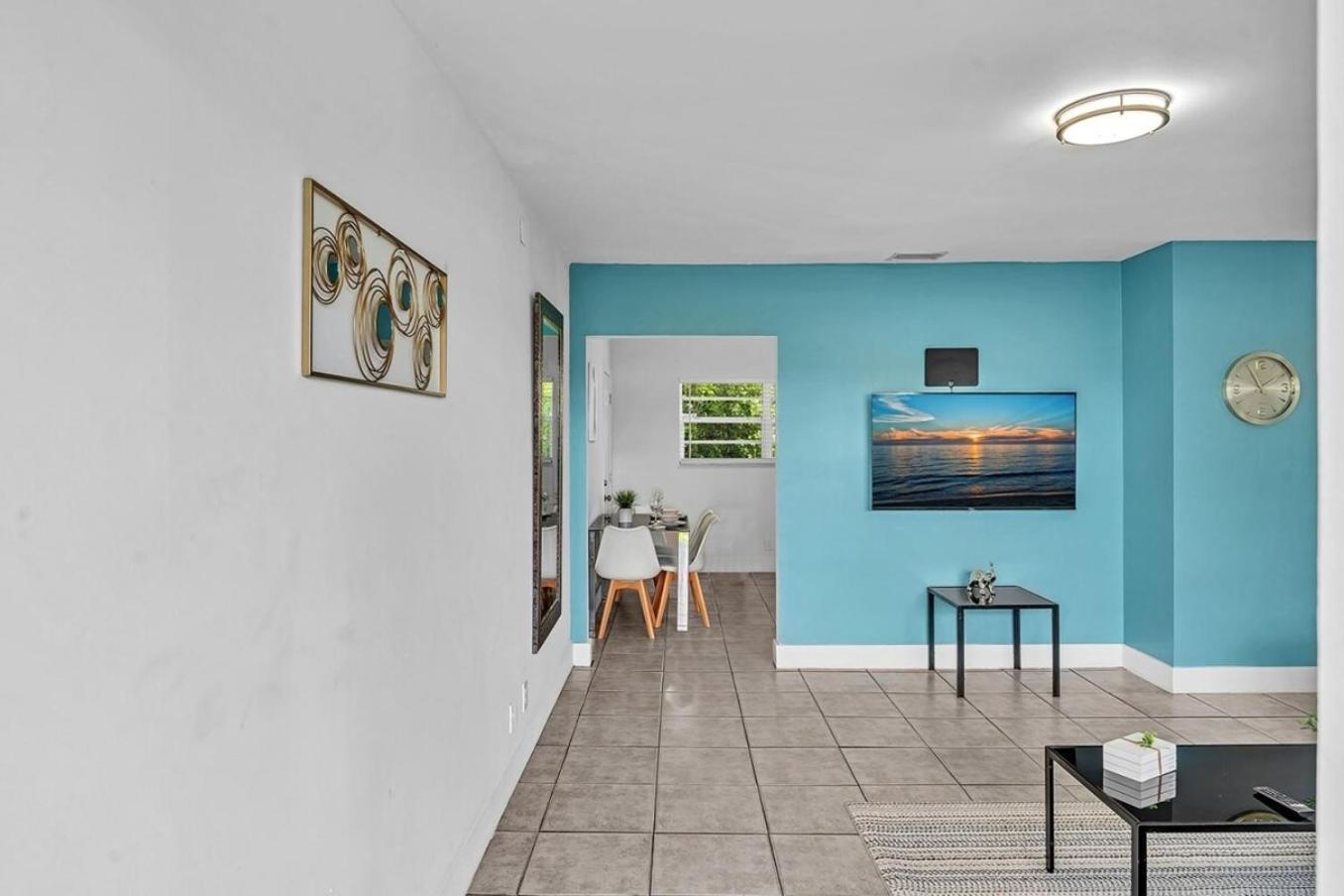 Modern 2Br Oasis Mins To Beach & Casino Db2 Dania Beach Bagian luar foto