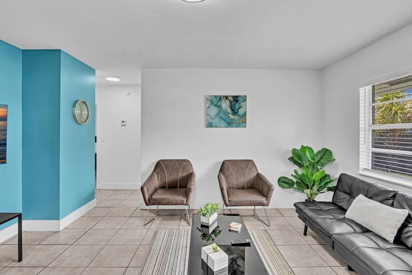 Modern 2Br Oasis Mins To Beach & Casino Db2 Dania Beach Bagian luar foto